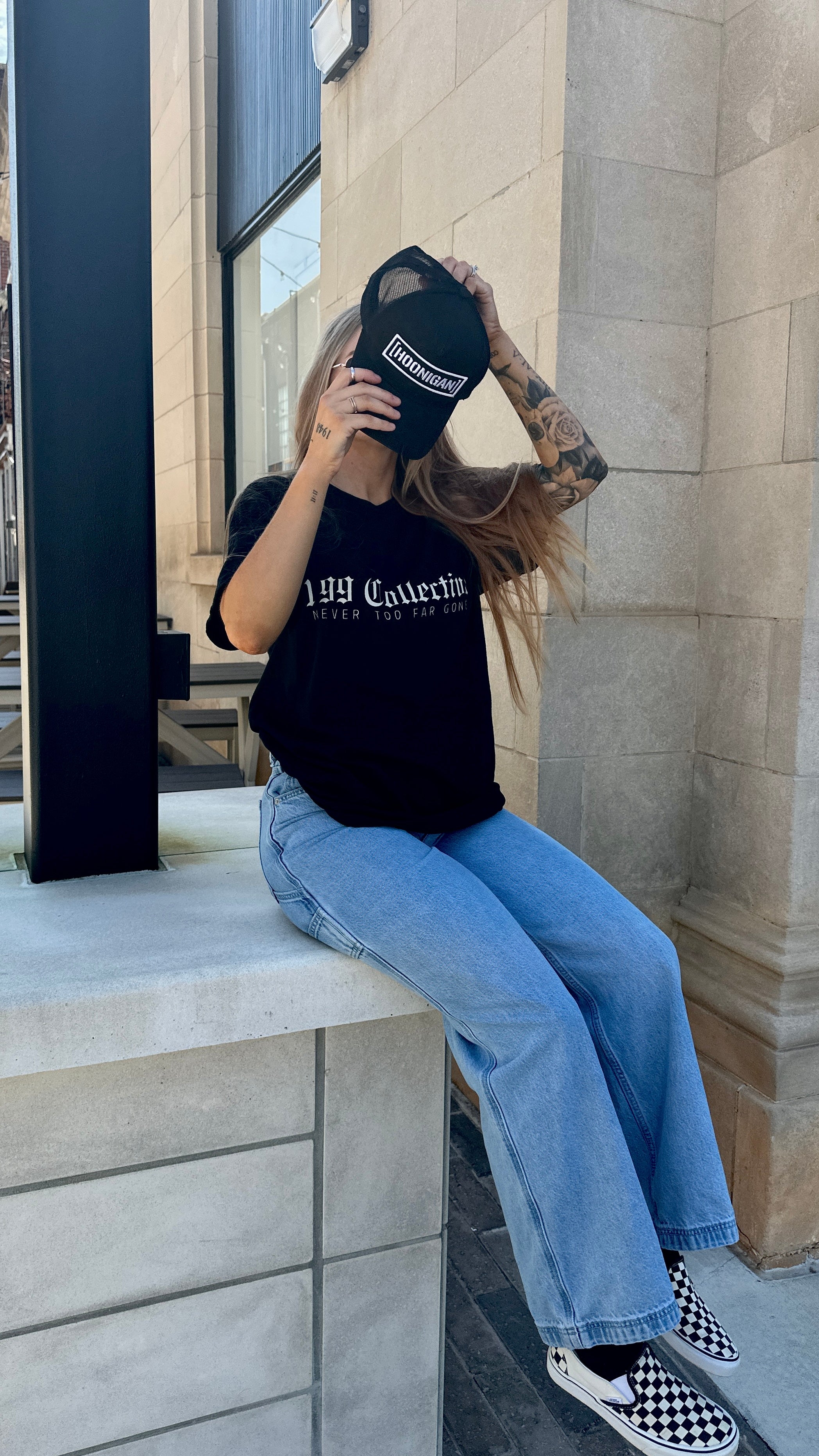 OG LOGO TEE