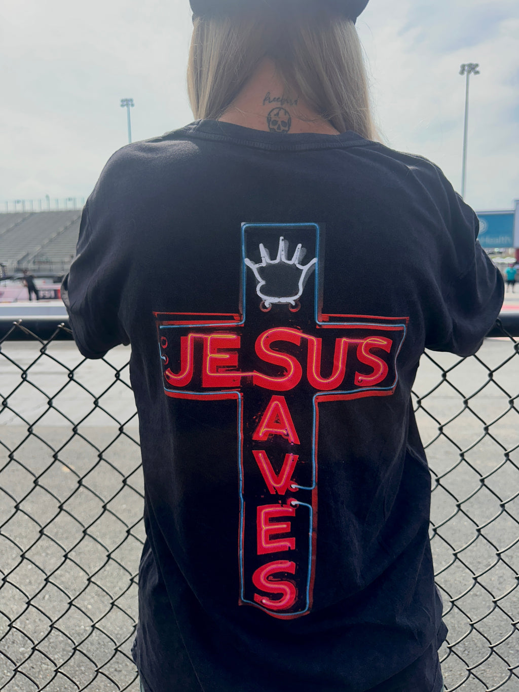 JESUS SAVES TEE