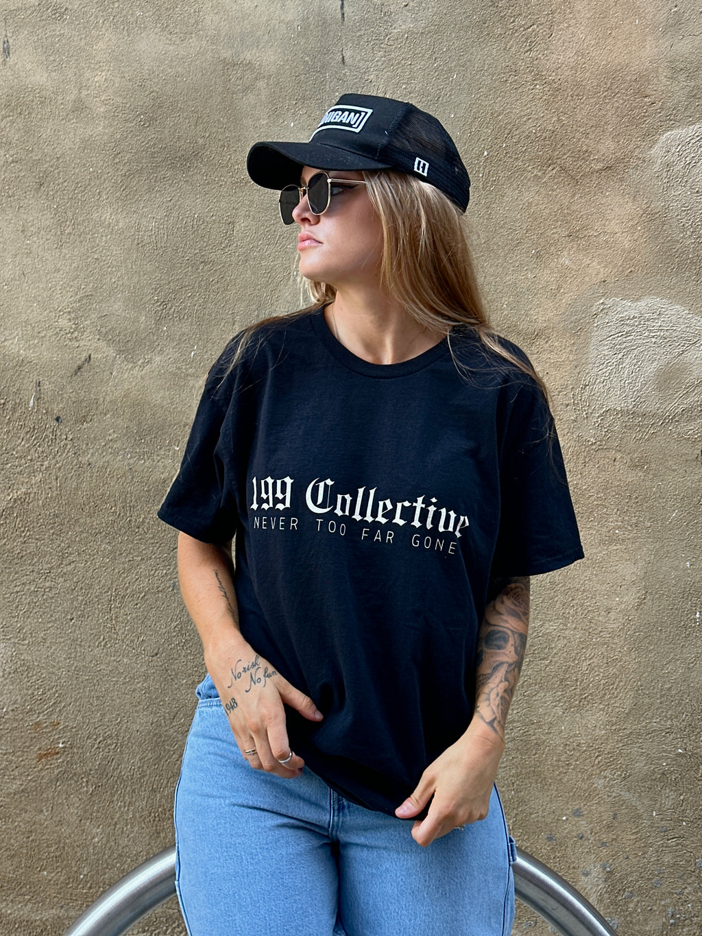 OG LOGO TEE