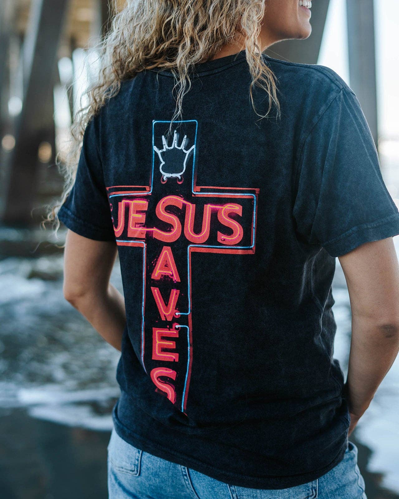 JESUS SAVES TEE